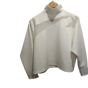 Zara Trafaluc White Cropped Mock Neck Top